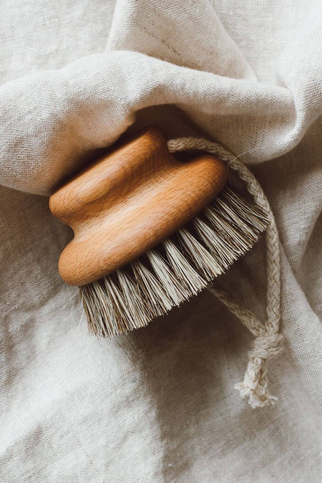 goldrick-sustainable-body-brush-4.jpg