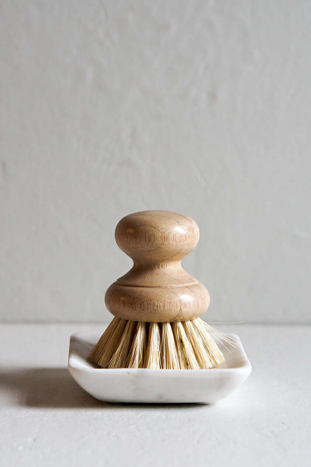 Belle de Provence Square Marble Soap Dish
