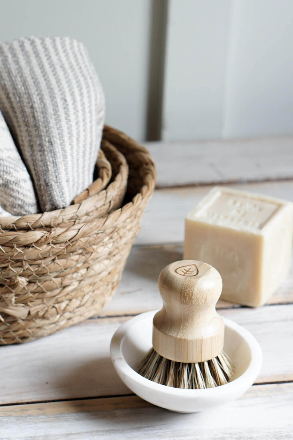 Belle de Provence Marble Soap Bowl