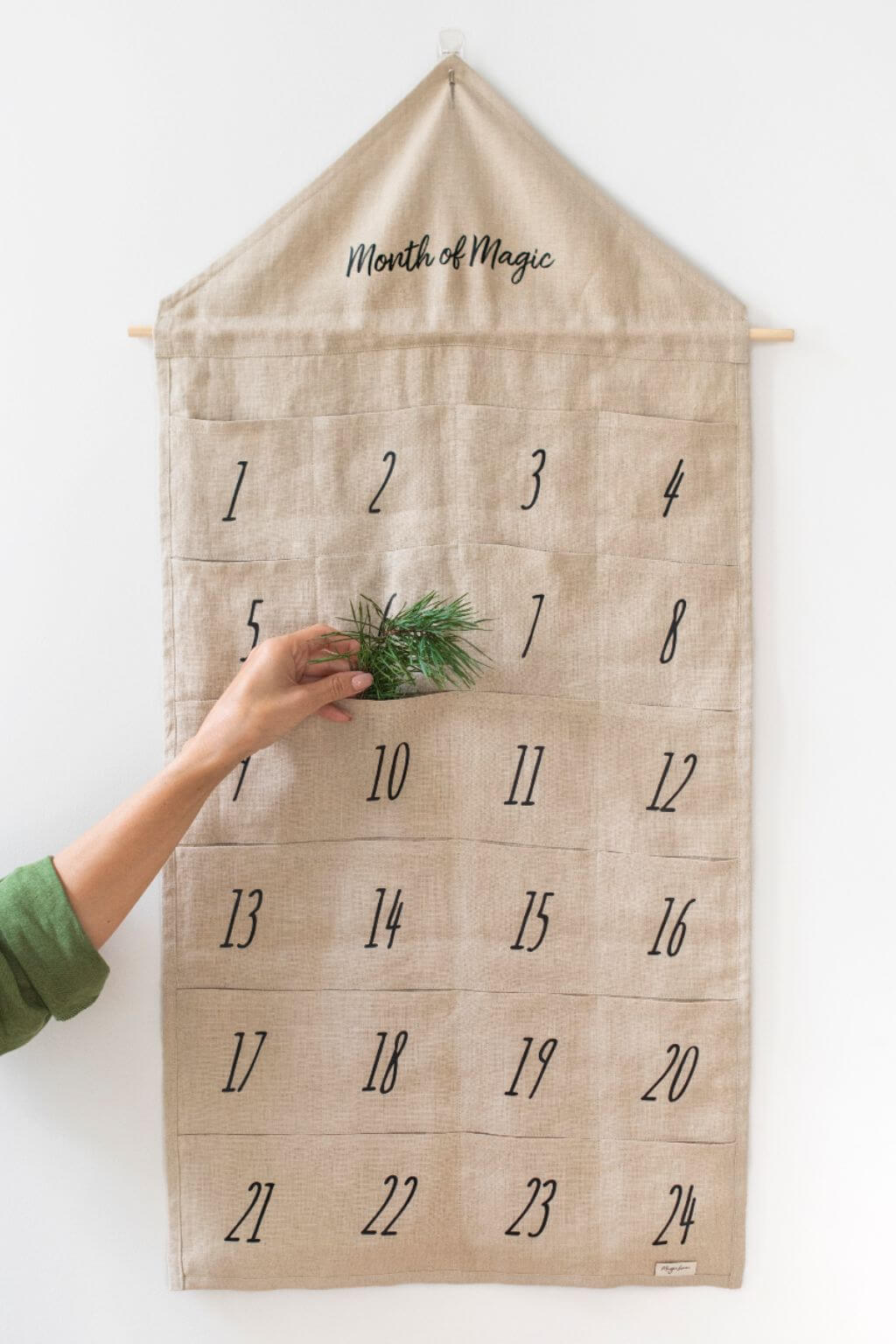 magic-linen-month-of-magic-advent-calendar-5.jpg