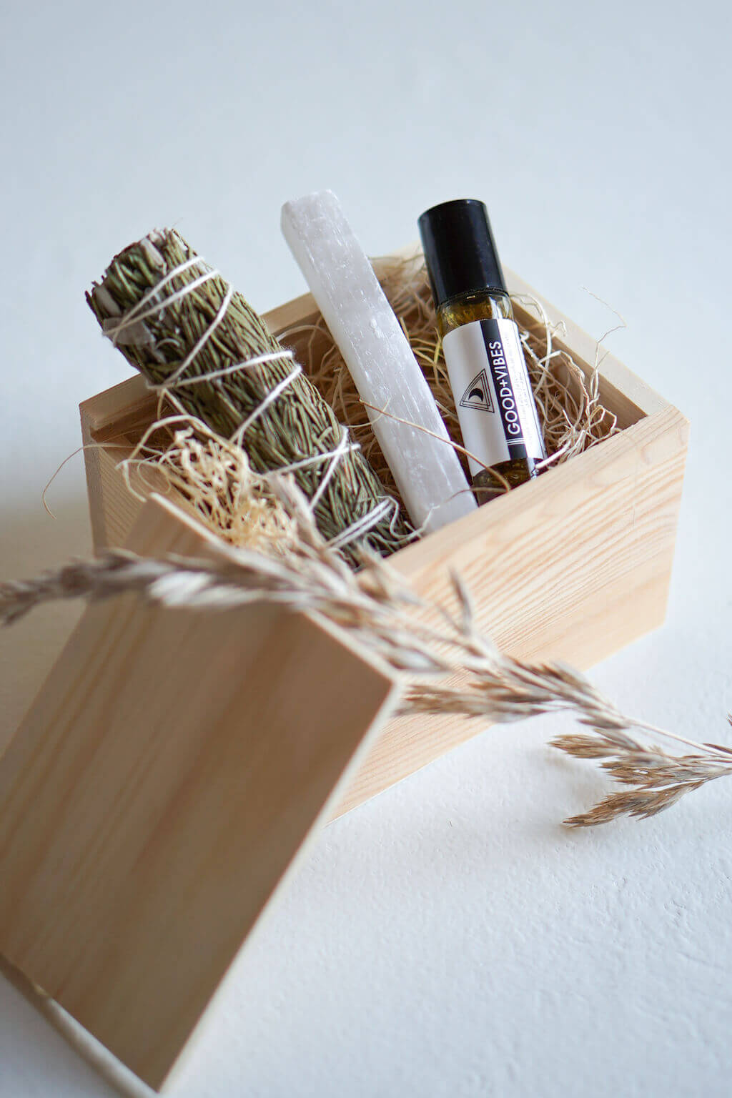 Cultiverre Gifts for Good Vibes Collection | Gift Box filled with Selenite, Sage Smudge + Good Vibes Oil